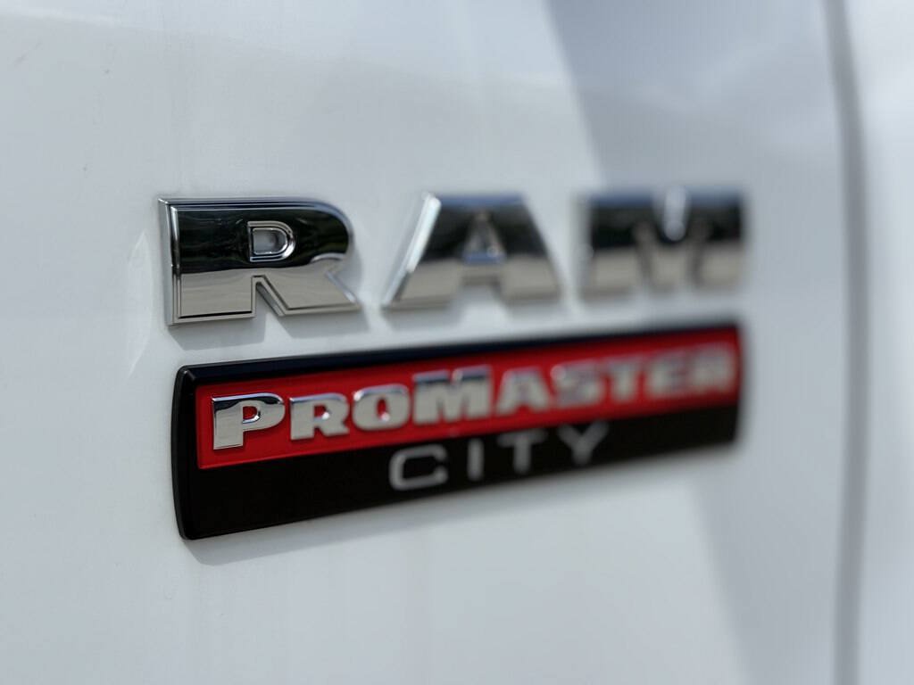 Used 2022 RAM ProMaster City Tradesman FWD image 19