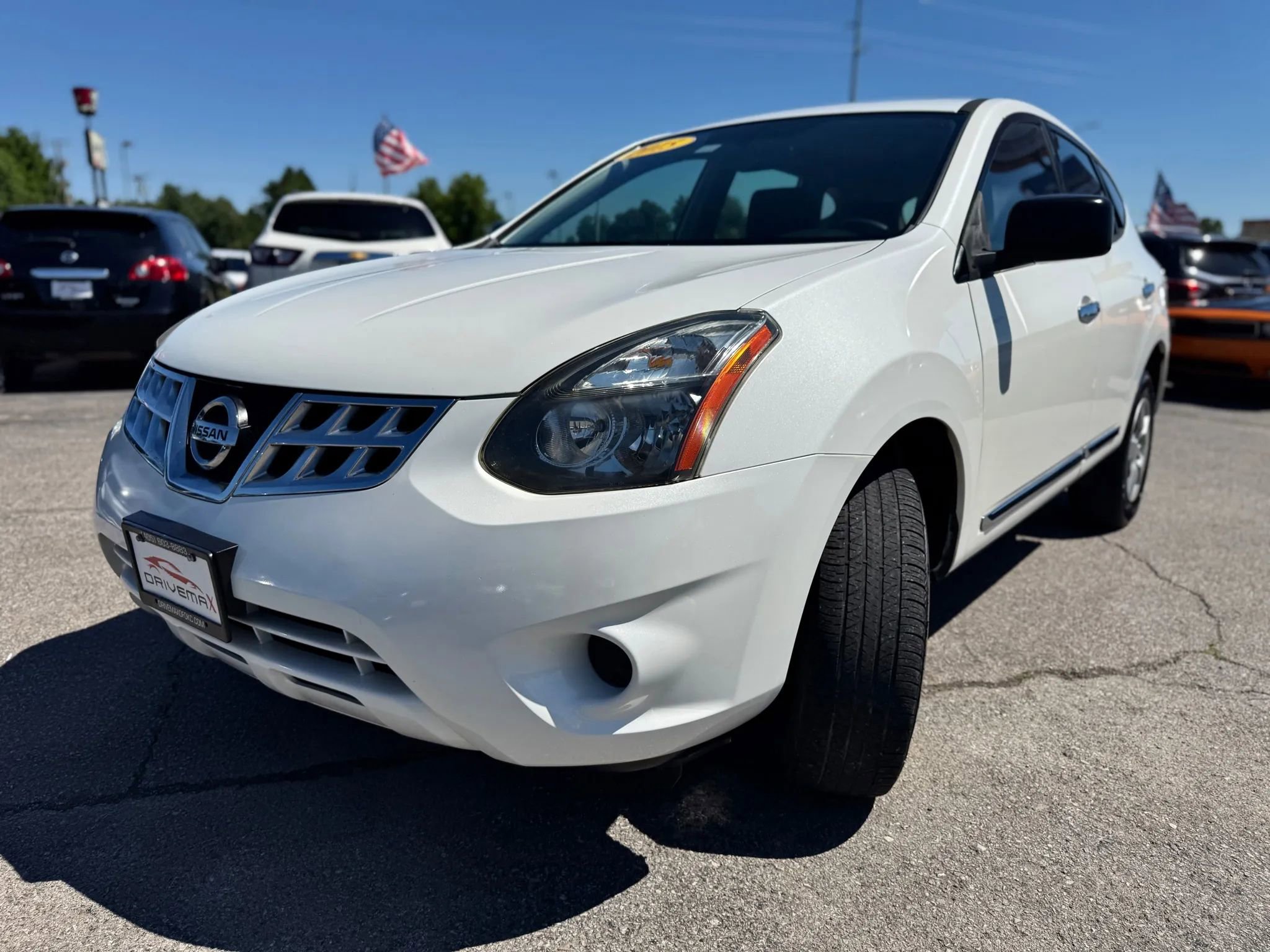 Used 2015 Nissan Rogue S image 9