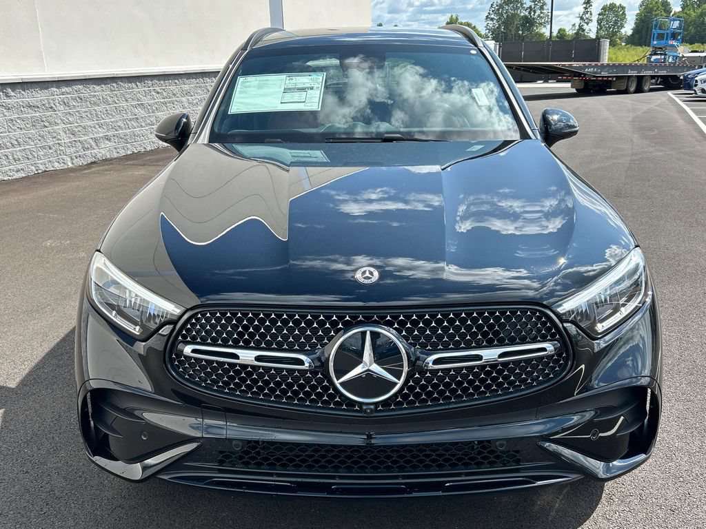 New 2027 Mercedes-Benz GLC 300 4MATIC image 3