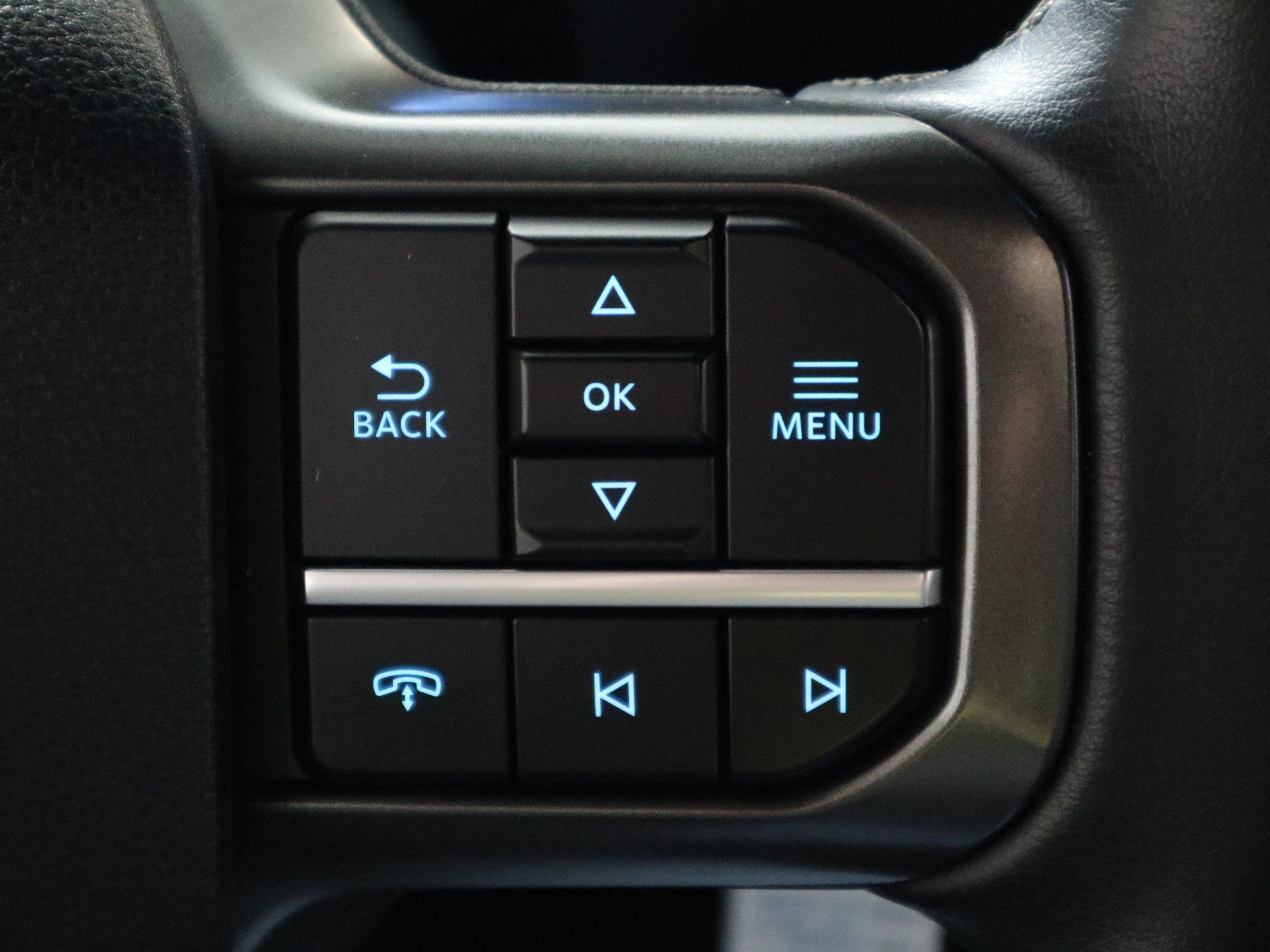 Used 2024 Ford F150 XLT w/ XLT Black Appearance Package image 28