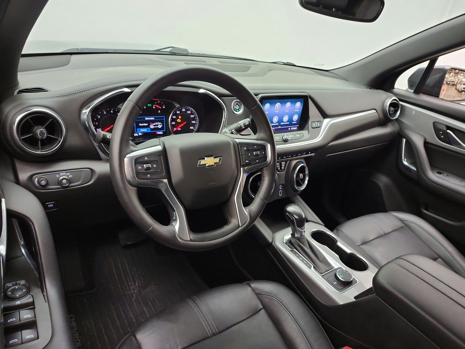 Used 2019 Chevrolet Blazer LT w/ Sun and Wheels Package AWD/4WD image 14