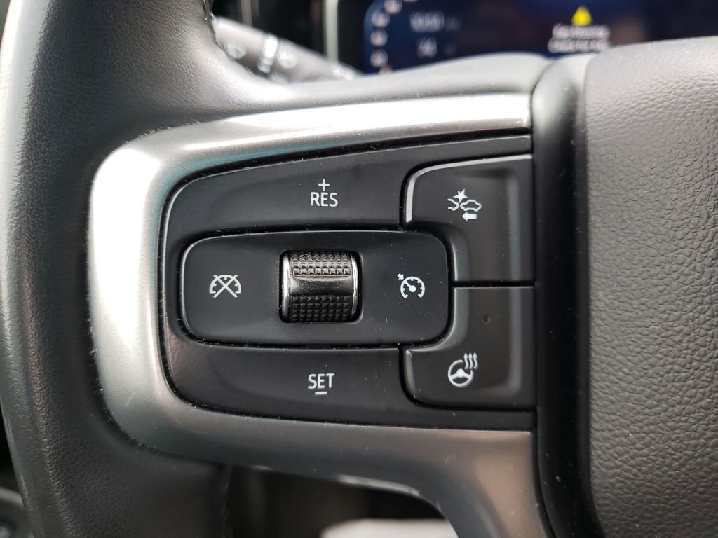 Used 2023 Chevrolet Silverado 1500 LT image 12