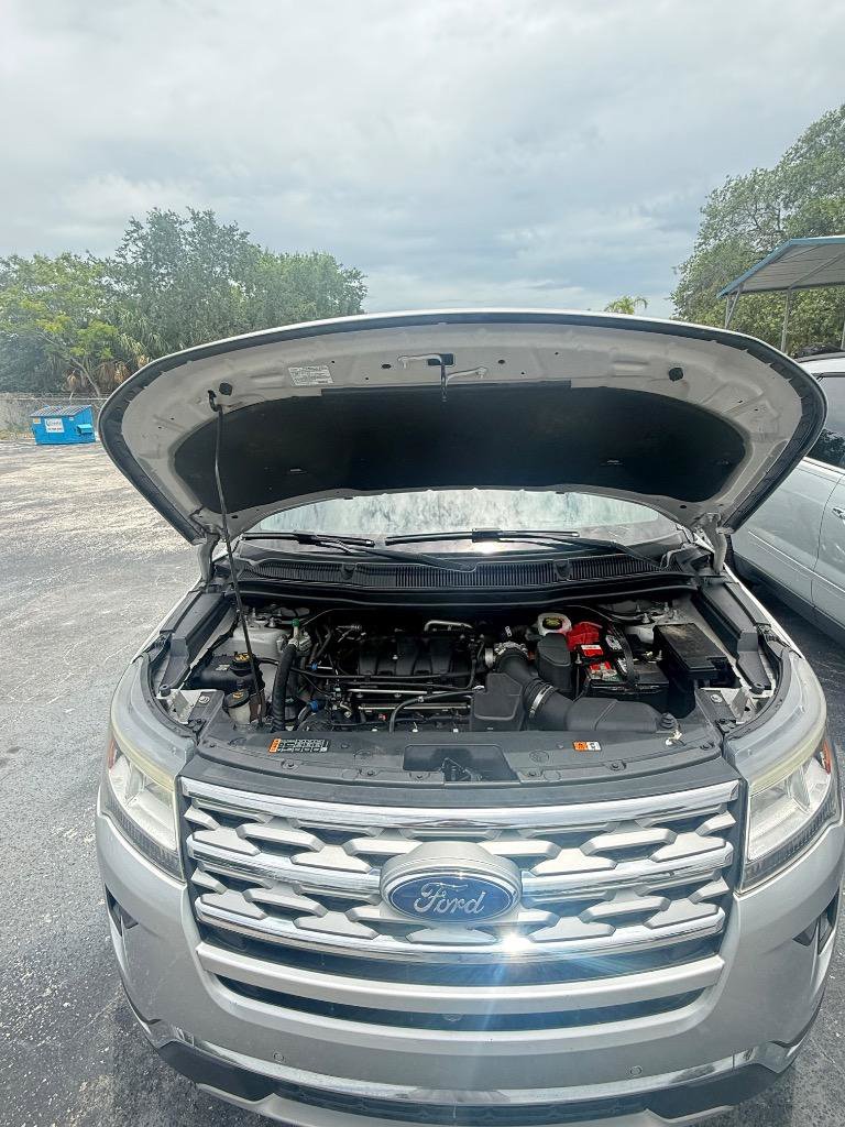 Used 2019 Ford Explorer Limited w/ Class III Trailer Tow Package FWD image 27