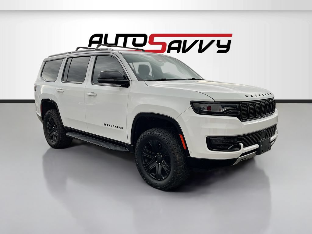 Used 2023 Jeep Wagoneer Series II w/ Mopar Step-Up Package AWD/4WD image 1