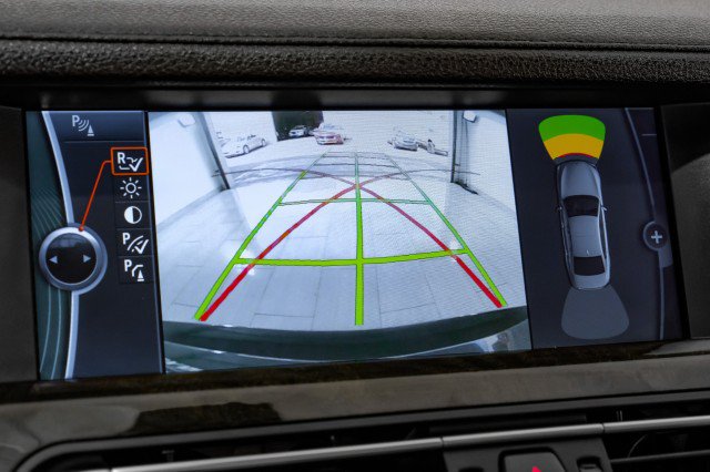 Used 2012 BMW 750i RWD image 23