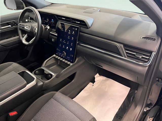 Used 2025 GMC Terrain Elevation image 10