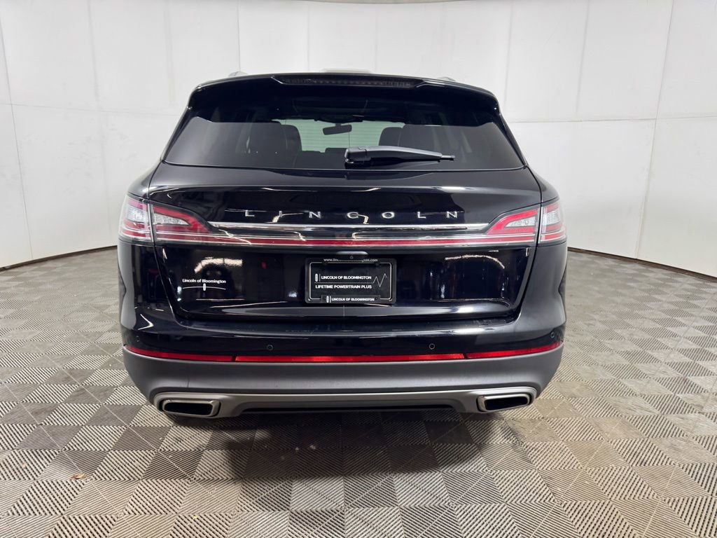 Certified 2022 Lincoln Nautilus Reserve w/ Monochromatic Package image 4