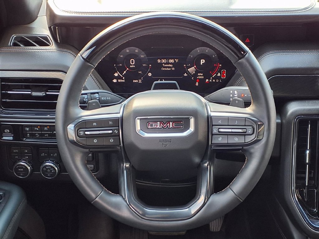 Used 2026 GMC Yukon AT4 w/ AT4 Premium Plus Package AWD/4WD image 13