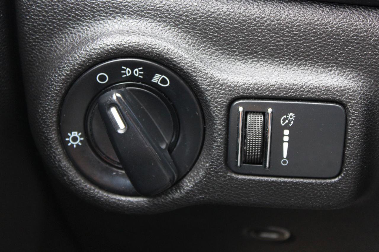 Used 2016 Dodge Dart SE w/ Convenience Group FWD image 26
