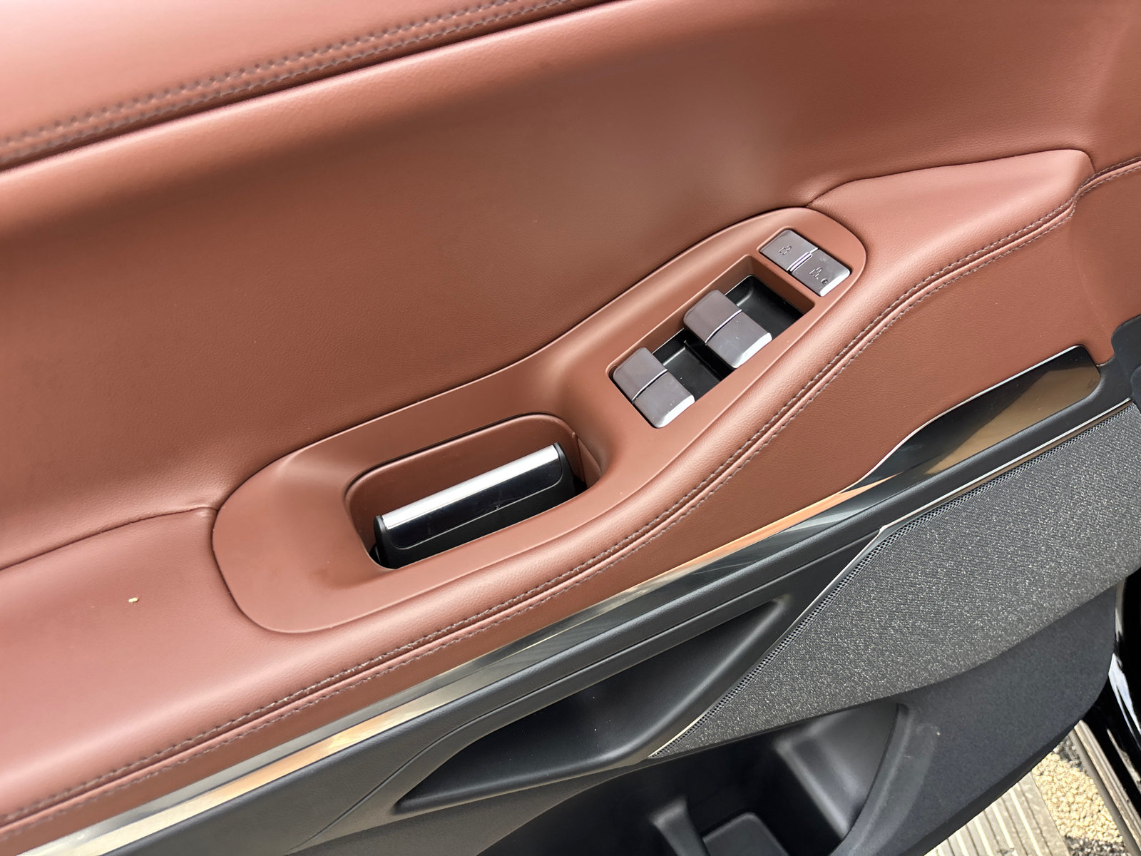 New 2026 Lincoln Navigator Reserve AWD/4WD image 12
