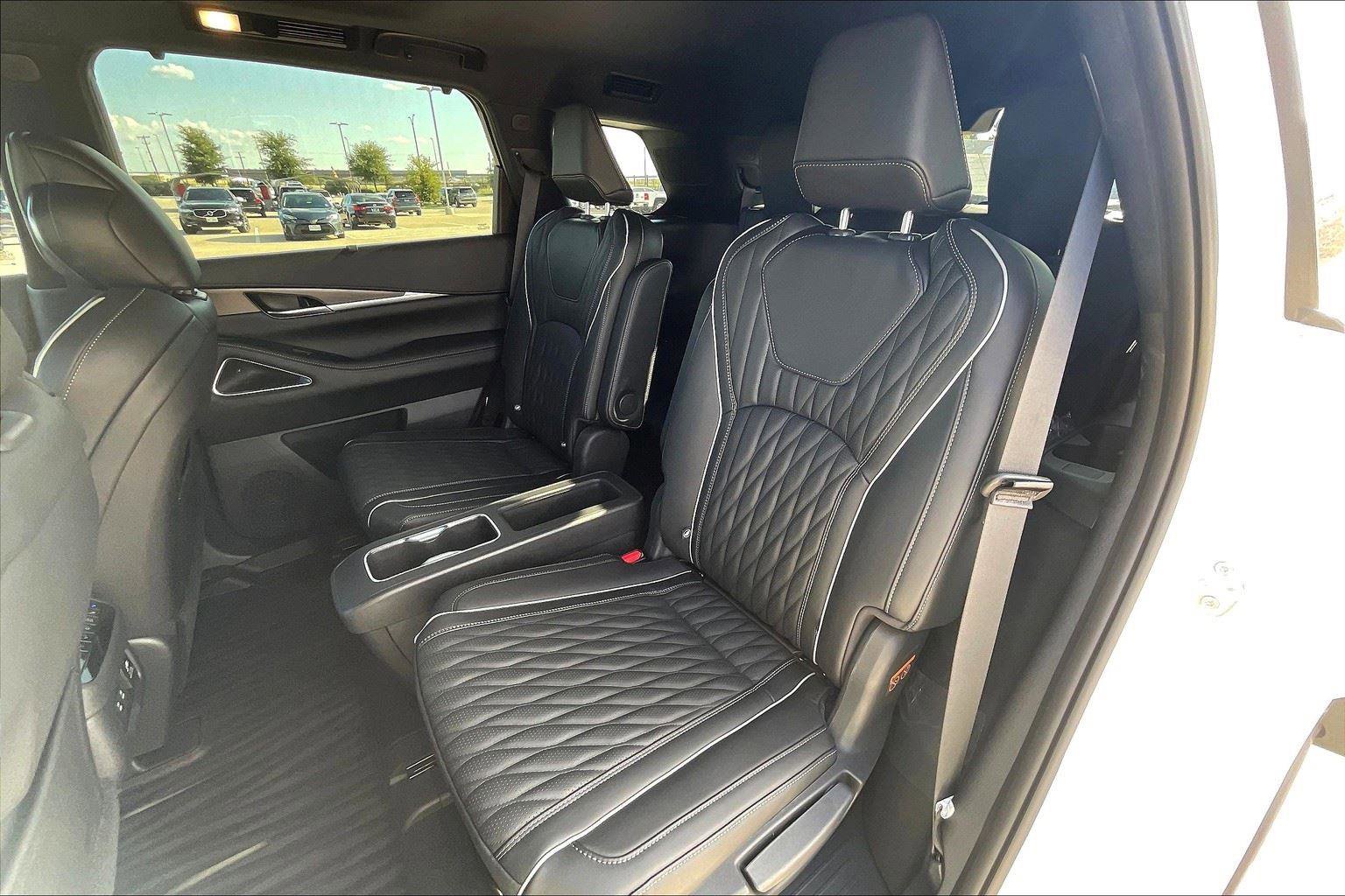 New 2026 INFINITI QX60 Autograph w/ Dark Cargo Package image 20