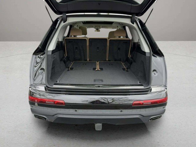 Certified 2025 Audi Q7 Premium Plus w/ Premium Plus Package image 35