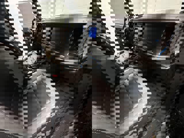 Certified 2022 Ford Bronco Black Diamond image 21