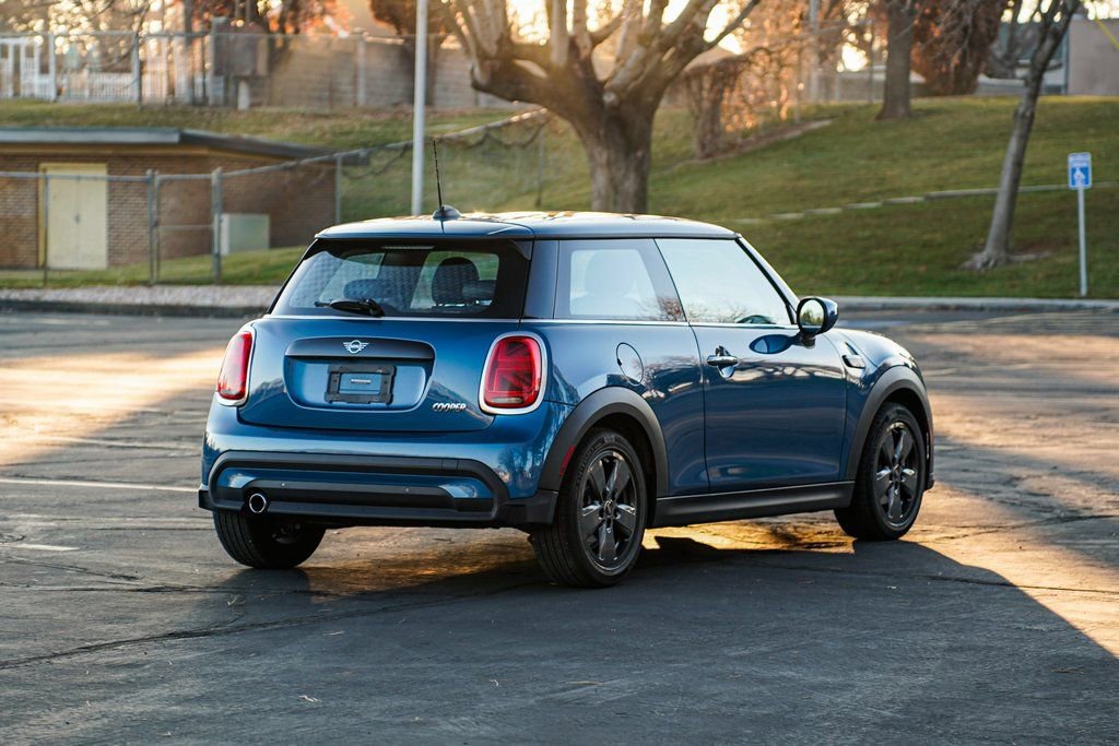 Certified 2023 MINI Cooper 2-Door Hardtop image 5