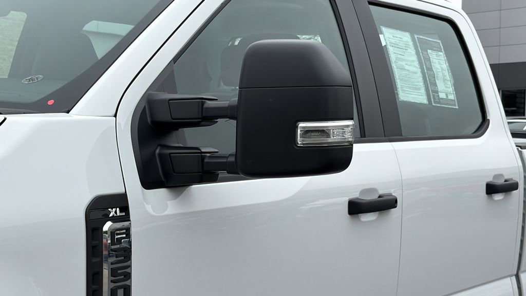 Used 2024 Ford F350 XL image 4