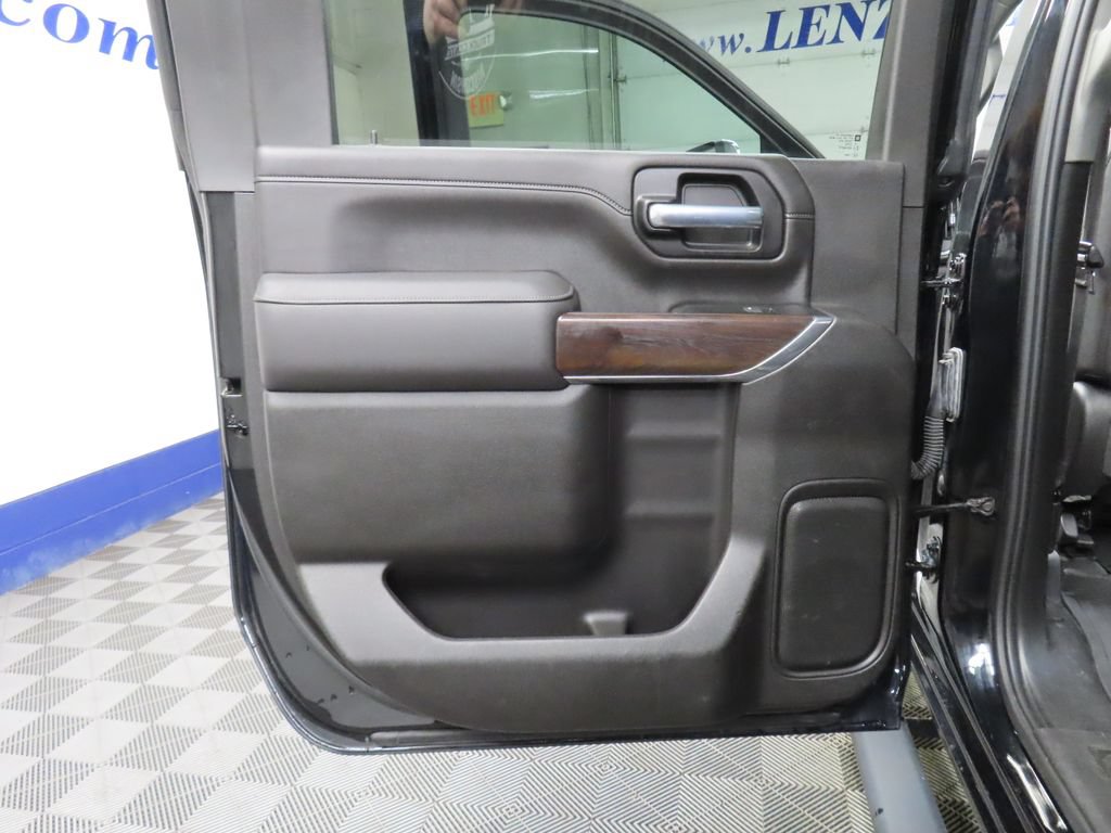 Used 2022 GMC Sierra 3500 SLT w/ X31 Off-Road Package AWD/4WD image 49