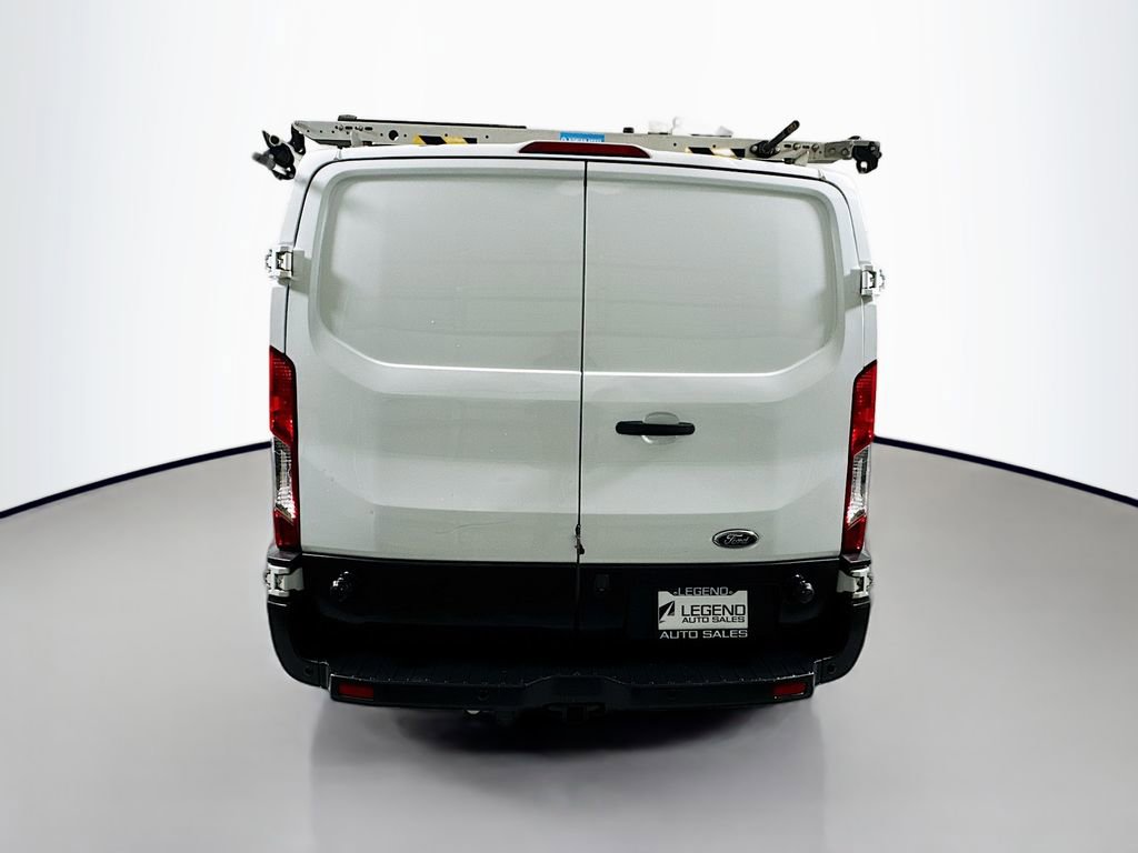 Used 2017 Ford Transit 150 148 Low Roof RWD image 5