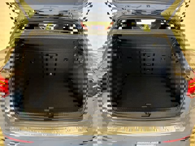 New 2025 Volkswagen GTI SE FWD image 5