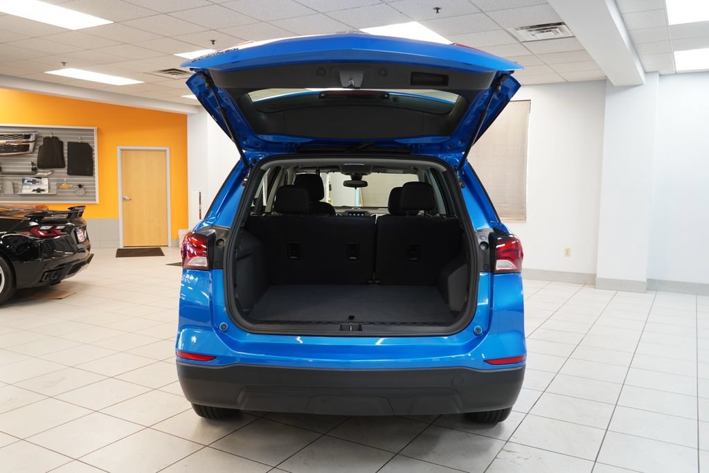 Used 2024 Chevrolet Equinox LS FWD image 8