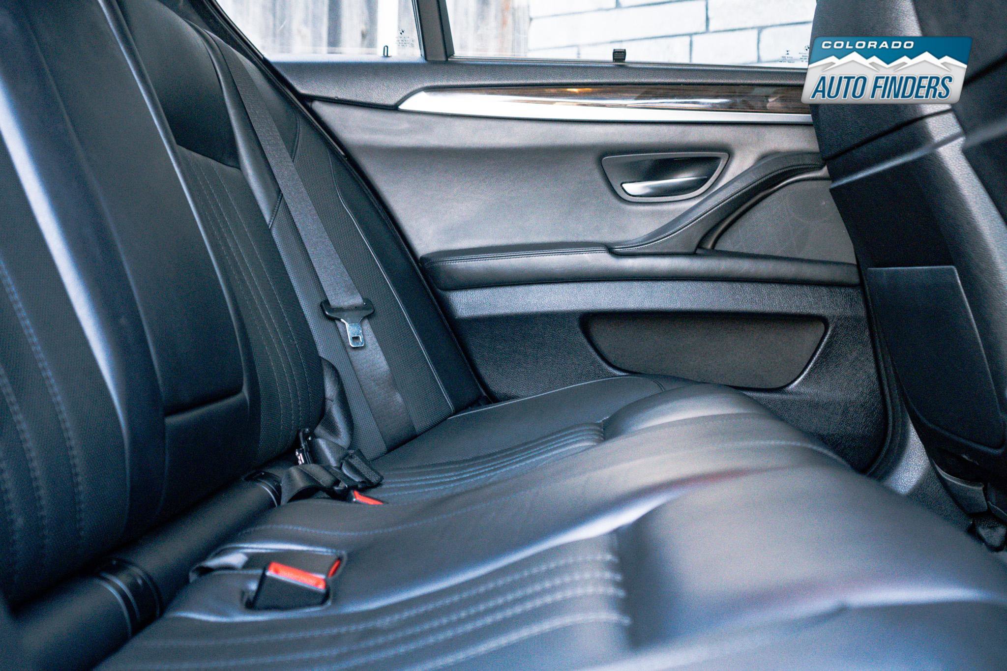 Used 2015 BMW M5 image 24