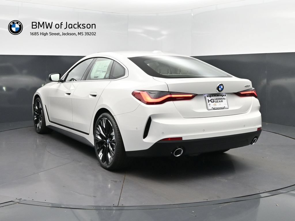 New 2026 BMW 430i w/ Premium Package RWD image 5