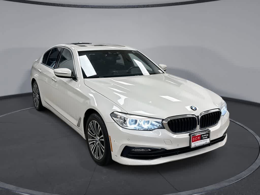 Used 2018 BMW 530i xDrive AWD/4WD image 1
