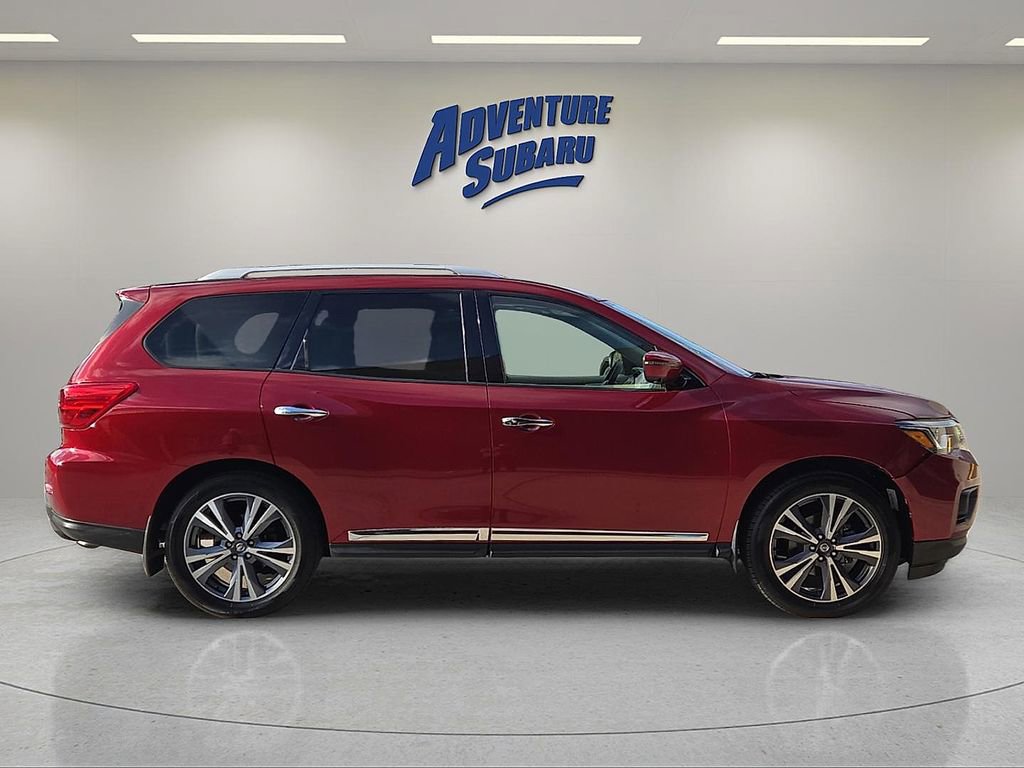 Used 2019 Nissan Pathfinder Platinum image 7