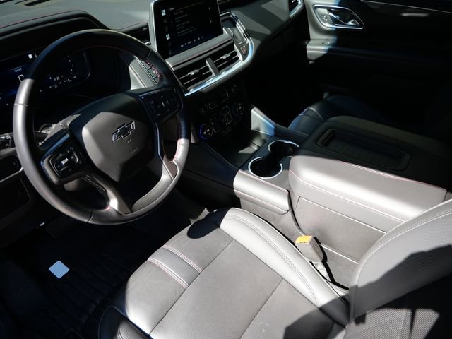 Used 2022 Chevrolet Suburban RST w/ Sport Performance Package AWD/4WD image 13