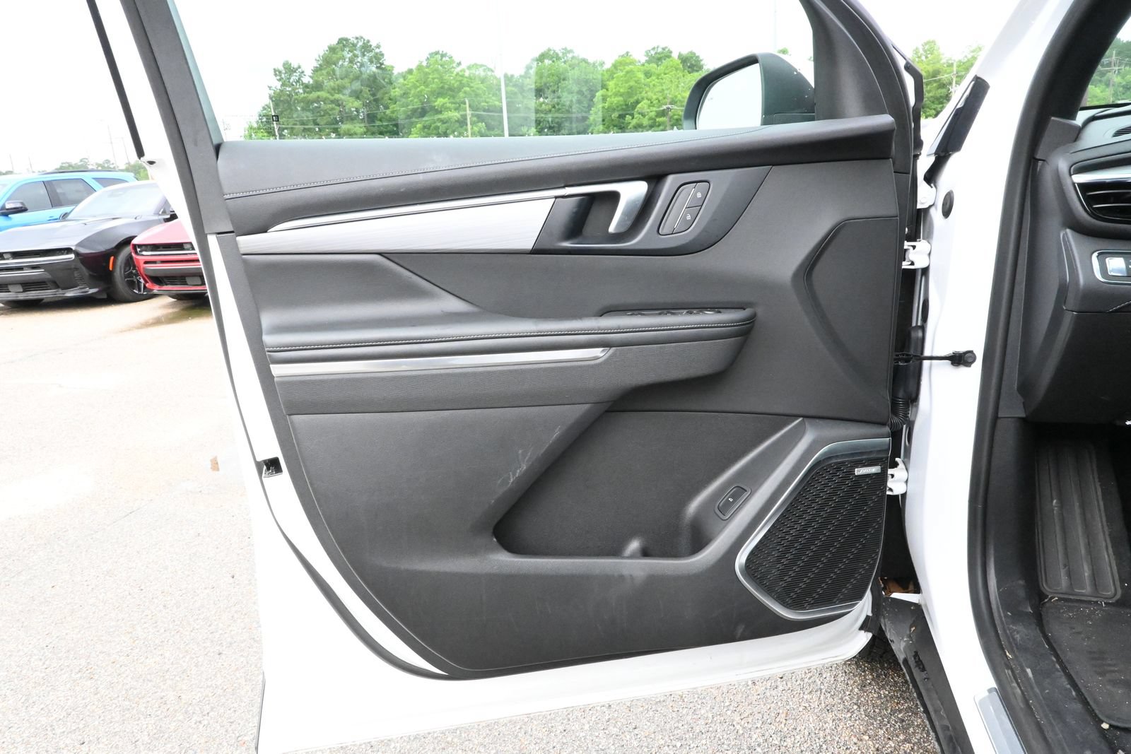 Used 2026 Buick Enclave Preferred FWD image 8