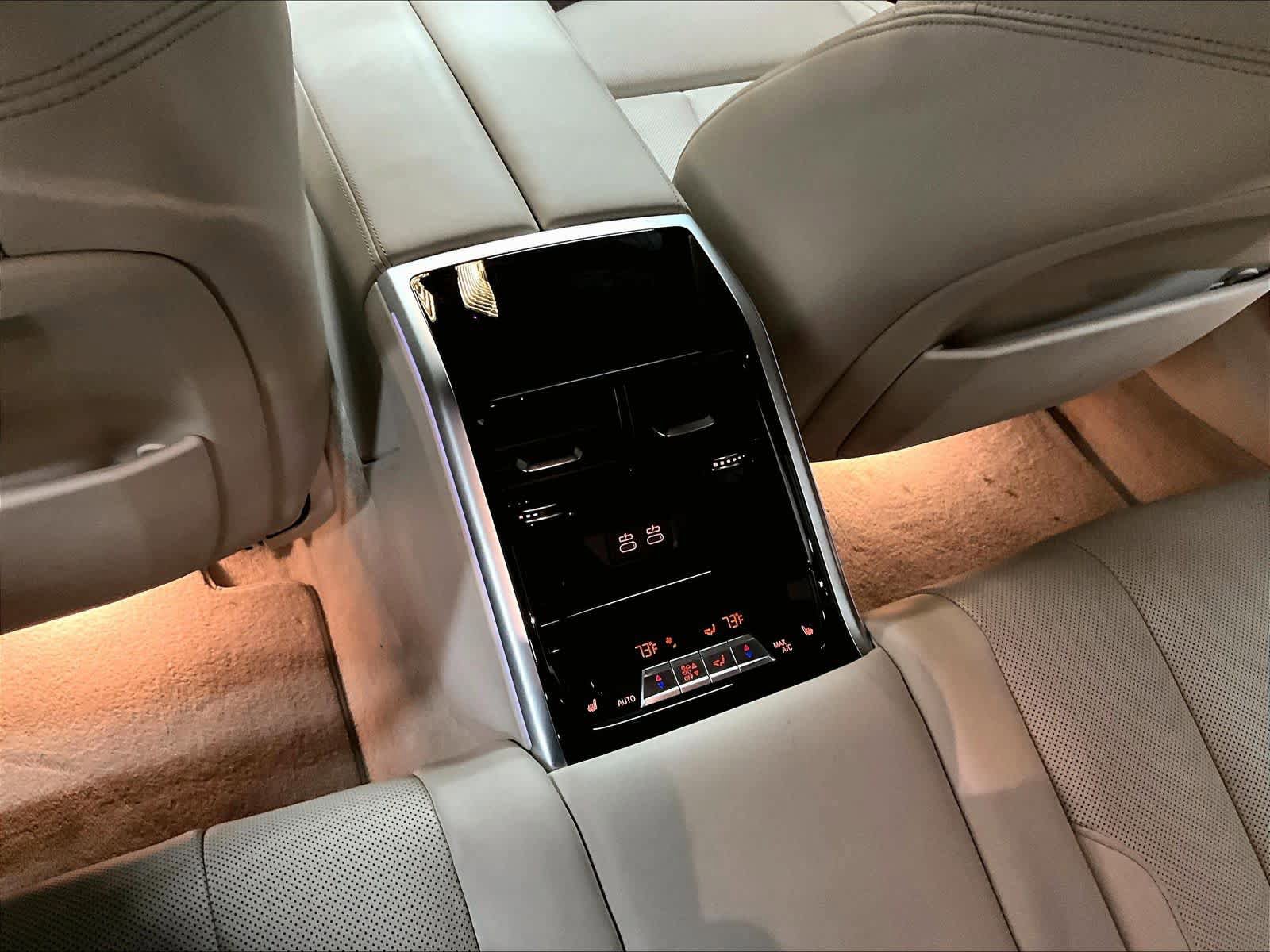 Certified 2025 BMW 840i RWD image 36