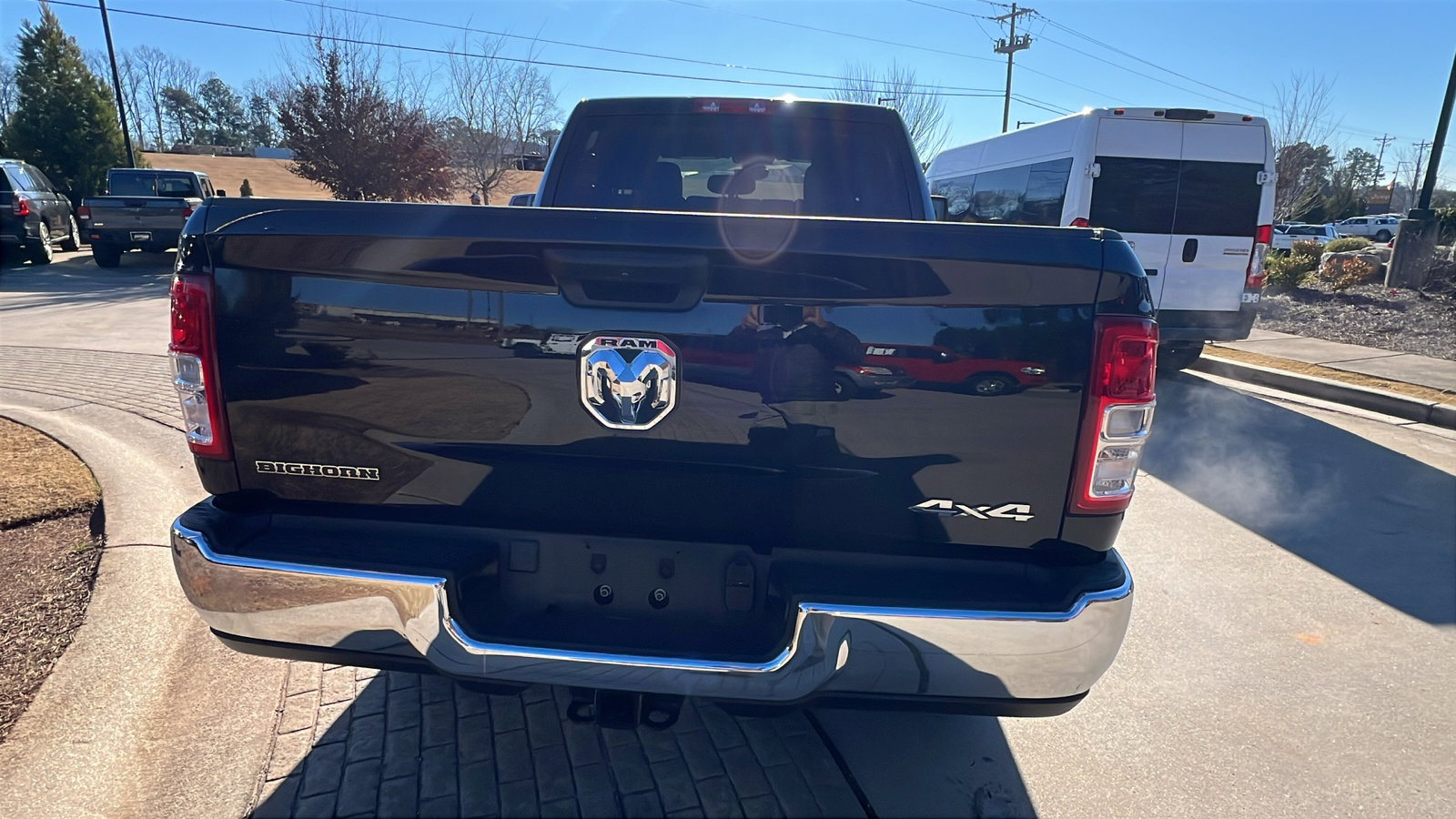 Used 2024 RAM 2500 Big Horn w/ Bed Utility Group image 9