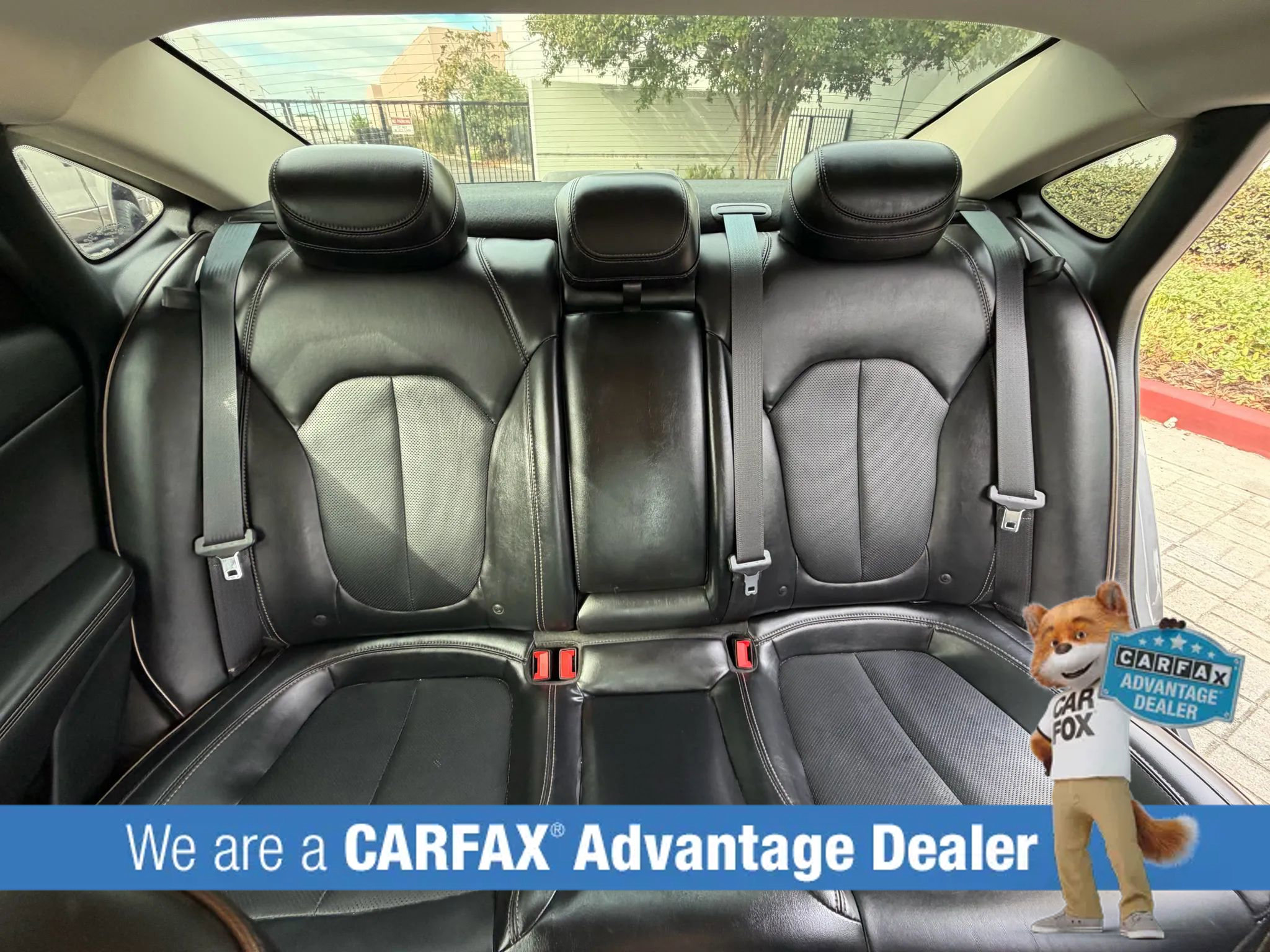 Used 2015 Chrysler 200 C w/ Navigation & Sound Group I image 39