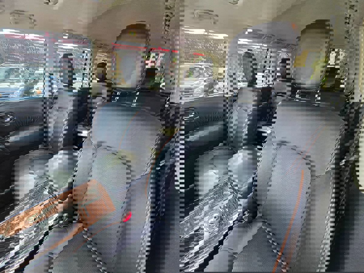 Used 2019 Nissan Armada SL w/ Premium Package image 23