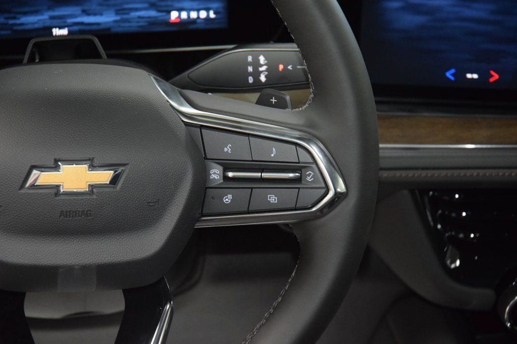 New 2026 Chevrolet Suburban High Country AWD/4WD image 38