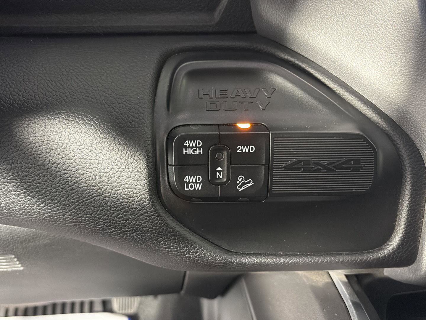 Used 2022 RAM 2500 Laramie AWD/4WD image 34