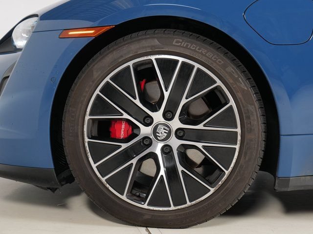 Certified 2023 Porsche Taycan 4S AWD/4WD image 34