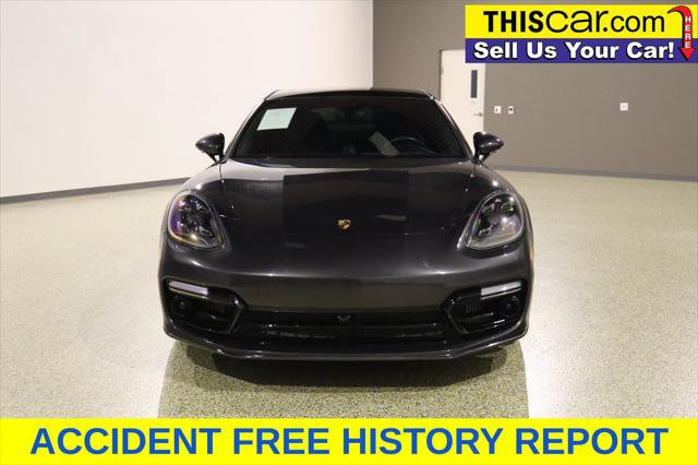 Used 2019 Porsche Panamera GTS image 2