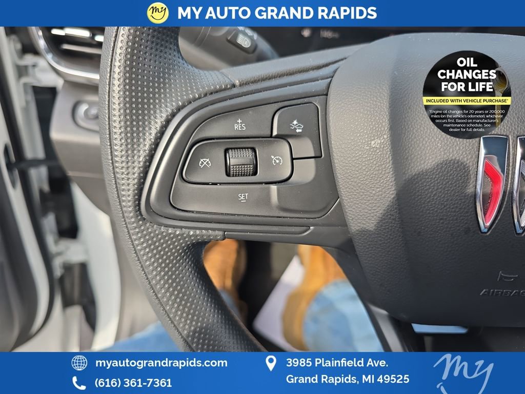Used 2024 Buick Envista Preferred w/ Convenience II Package image 15