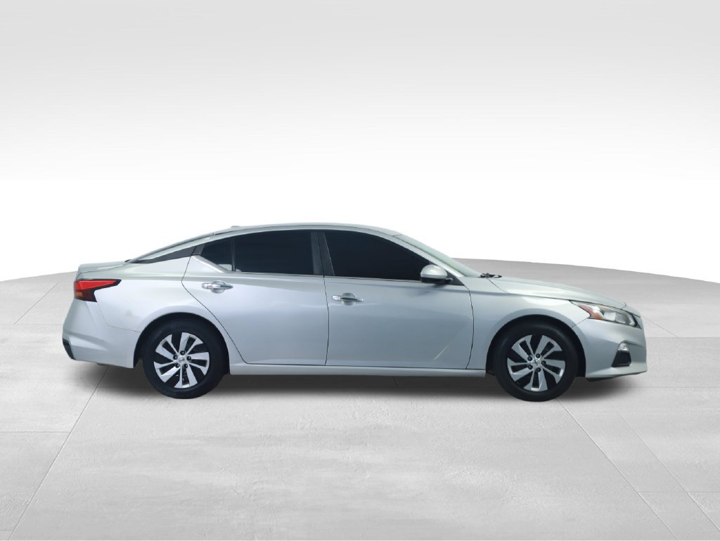 Used 2019 Nissan Altima 2.5 S FWD image 12