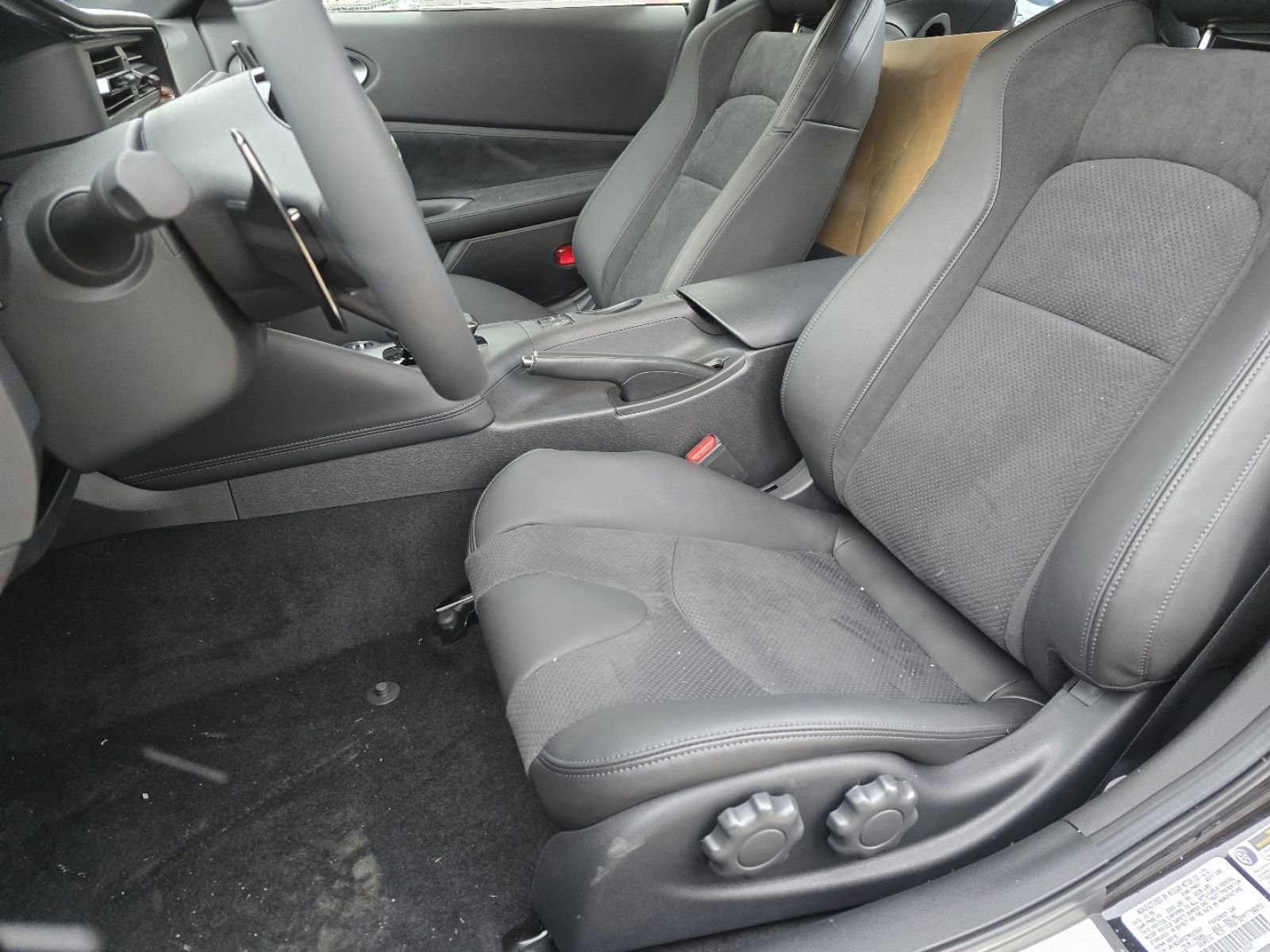 New 2026 Nissan Z Performance w/ Floor Mat Package RWD image 15