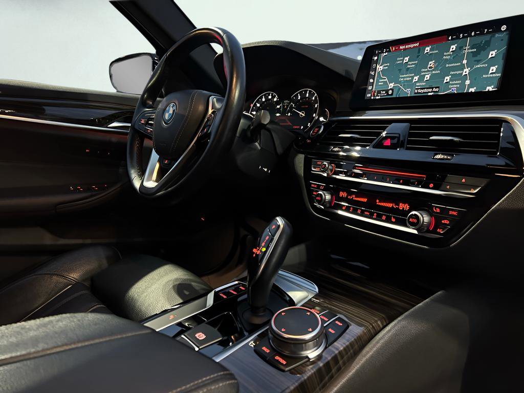 Used 2018 BMW 540i xDrive 540i xDrive image 31