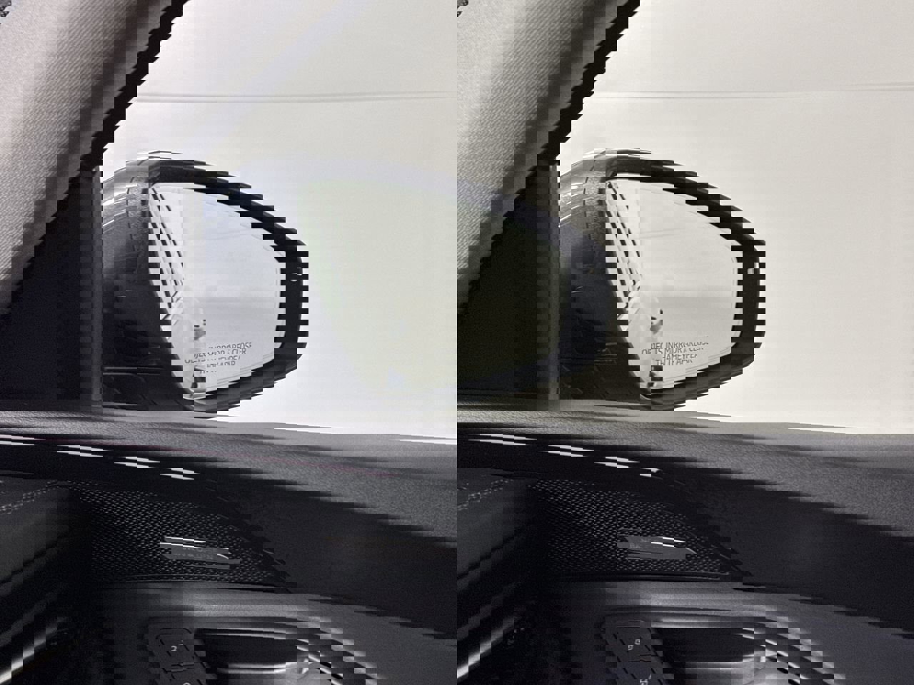 Used 2025 Audi Q5 Premium Plus w/ Premium Plus image 12