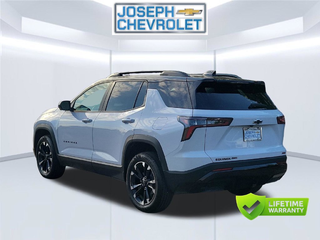 Used 2026 Chevrolet Equinox RS w/ Convenience Package III AWD/4WD image 4