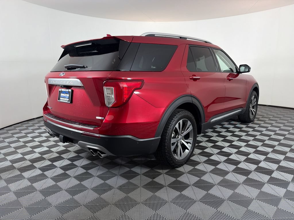 Certified 2020 Ford Explorer Platinum w/ Premium Technology Package AWD/4WD image 3