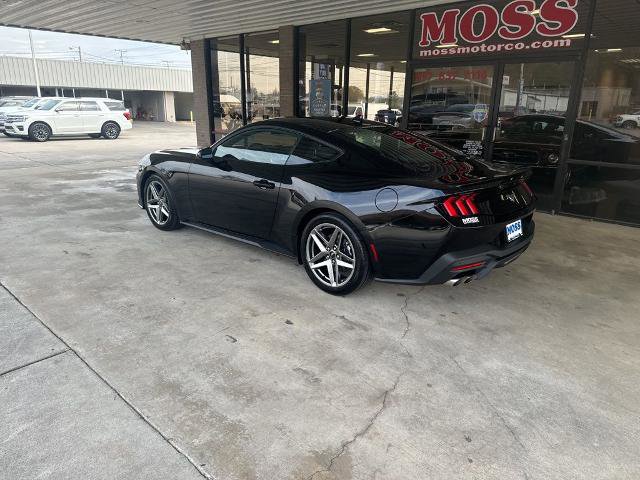 Certified 2025 Ford Mustang Premium image 5