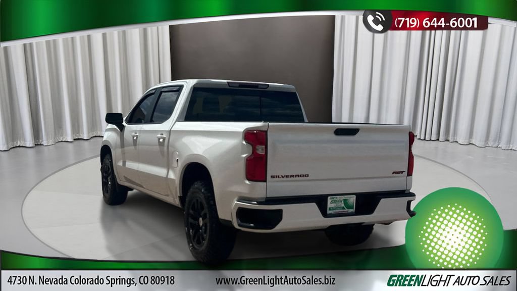 Used 2021 Chevrolet Silverado 1500 RST w/ Convenience Package II AWD/4WD image 3