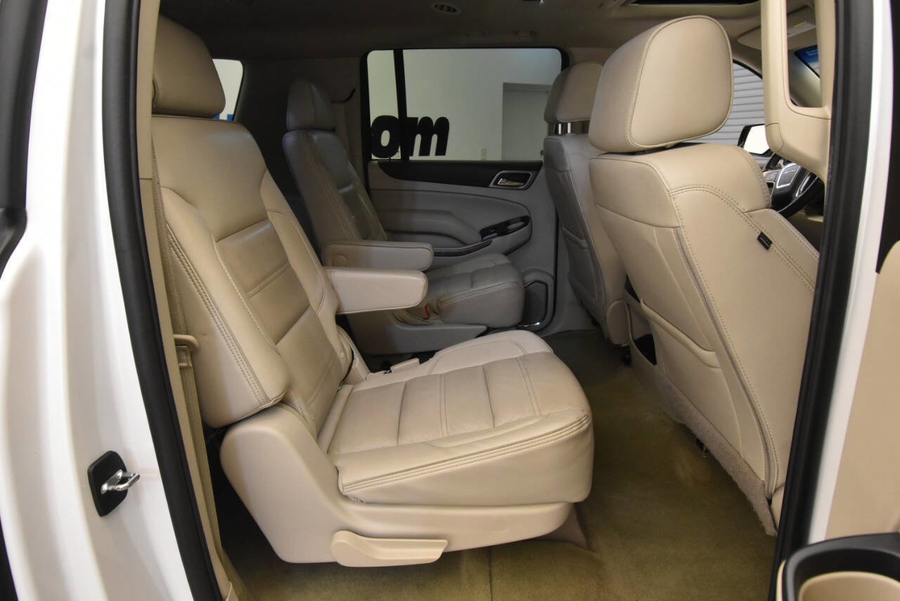 Used 2019 GMC Yukon XL Denali w/ Denali Ultimate Package image 19