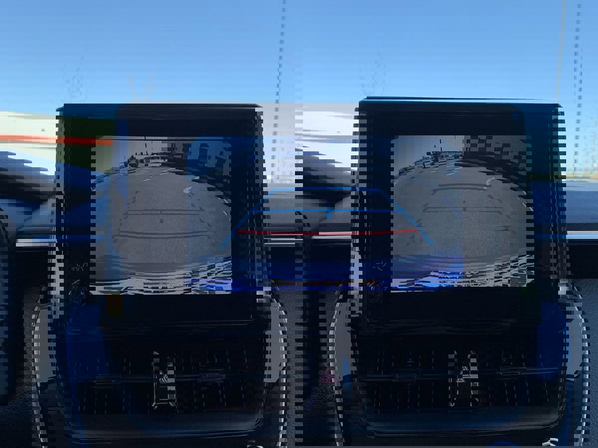 Used 2024 Toyota Corolla LE image 21