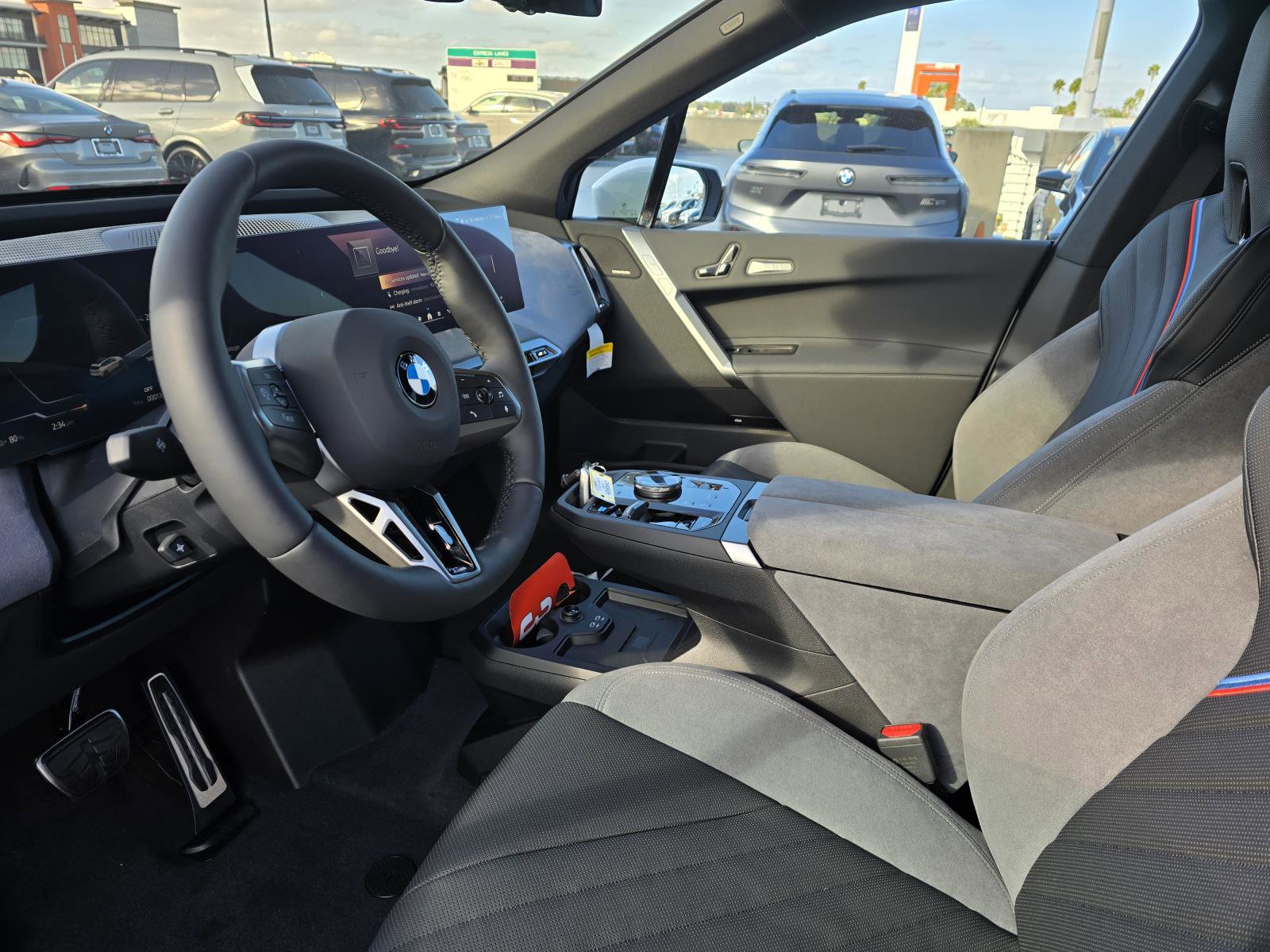 New 2026 BMW iX xDrive60 w/ M Sport Package image 16