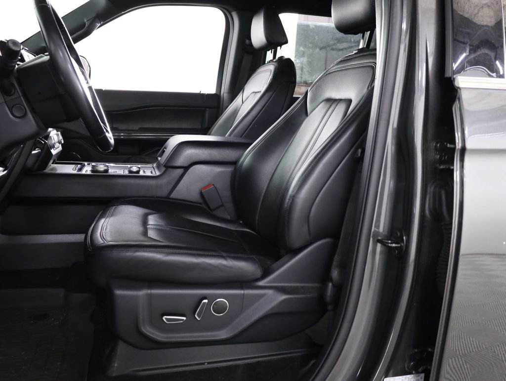 Used 2021 Ford Expedition Max Limited AWD/4WD image 33